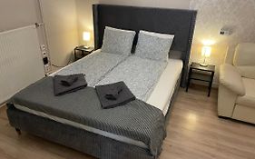 Cozy Apartment On Raday Corso