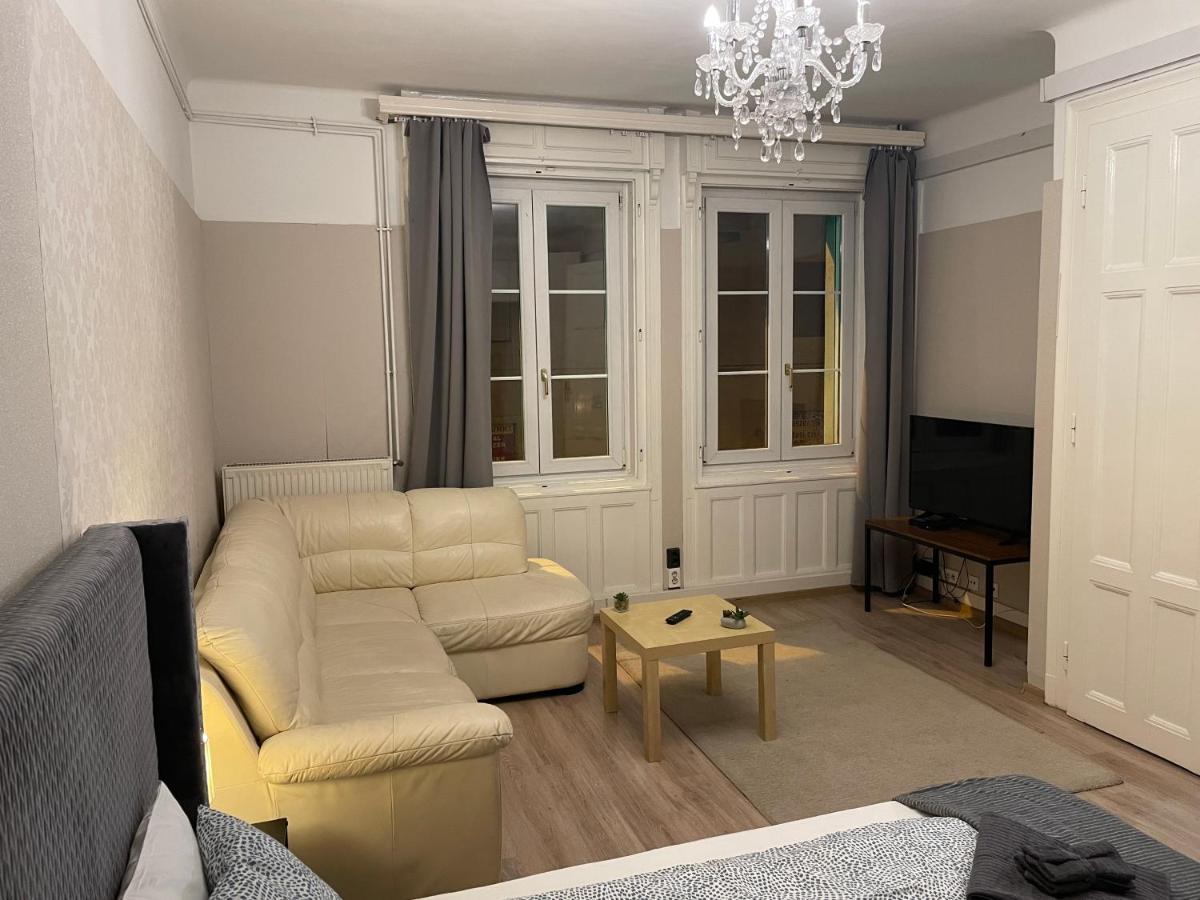 Cozy Apartment On Raday Corso Budapest Esterno foto